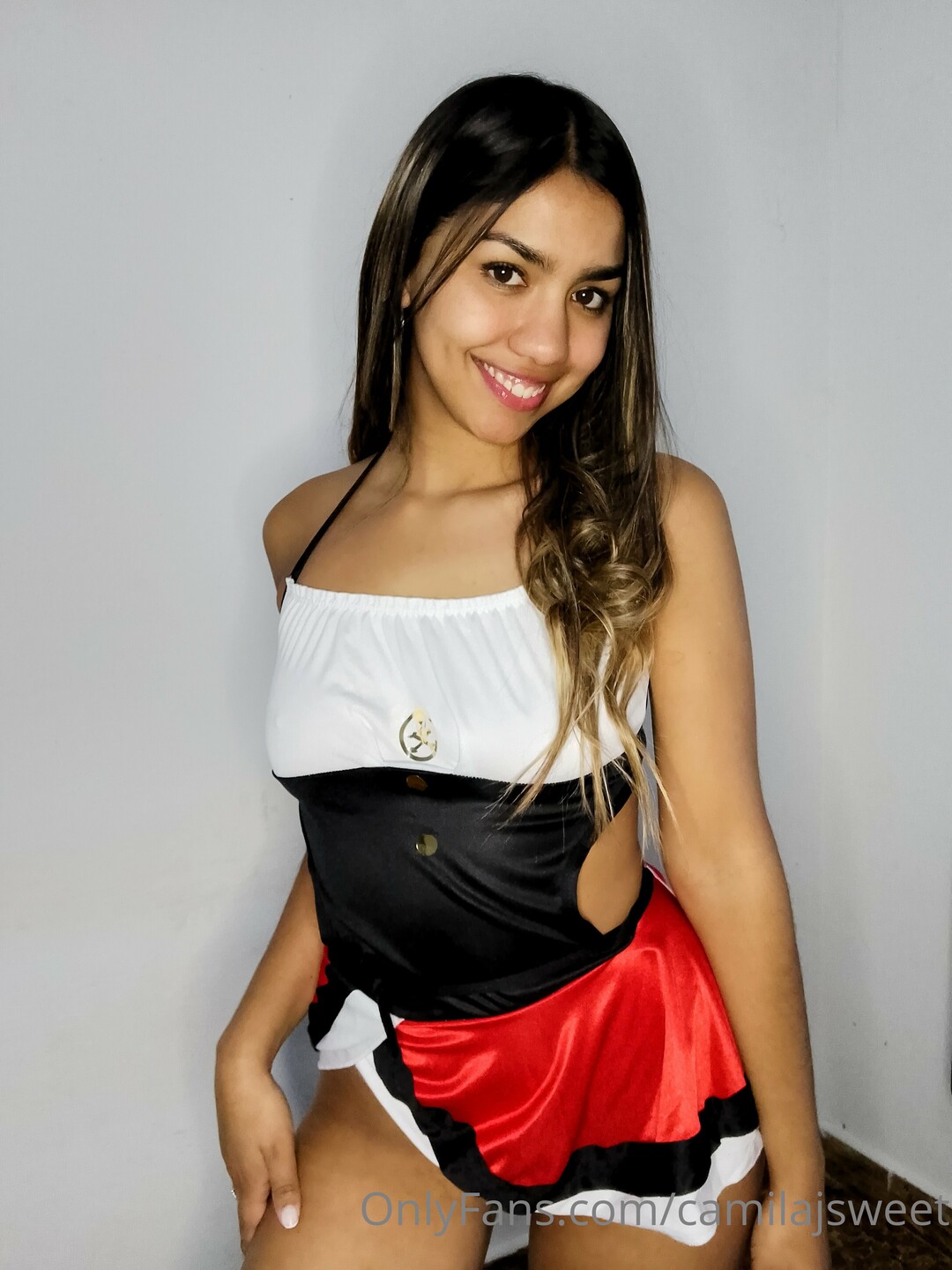 Camilajsweet naked actress images