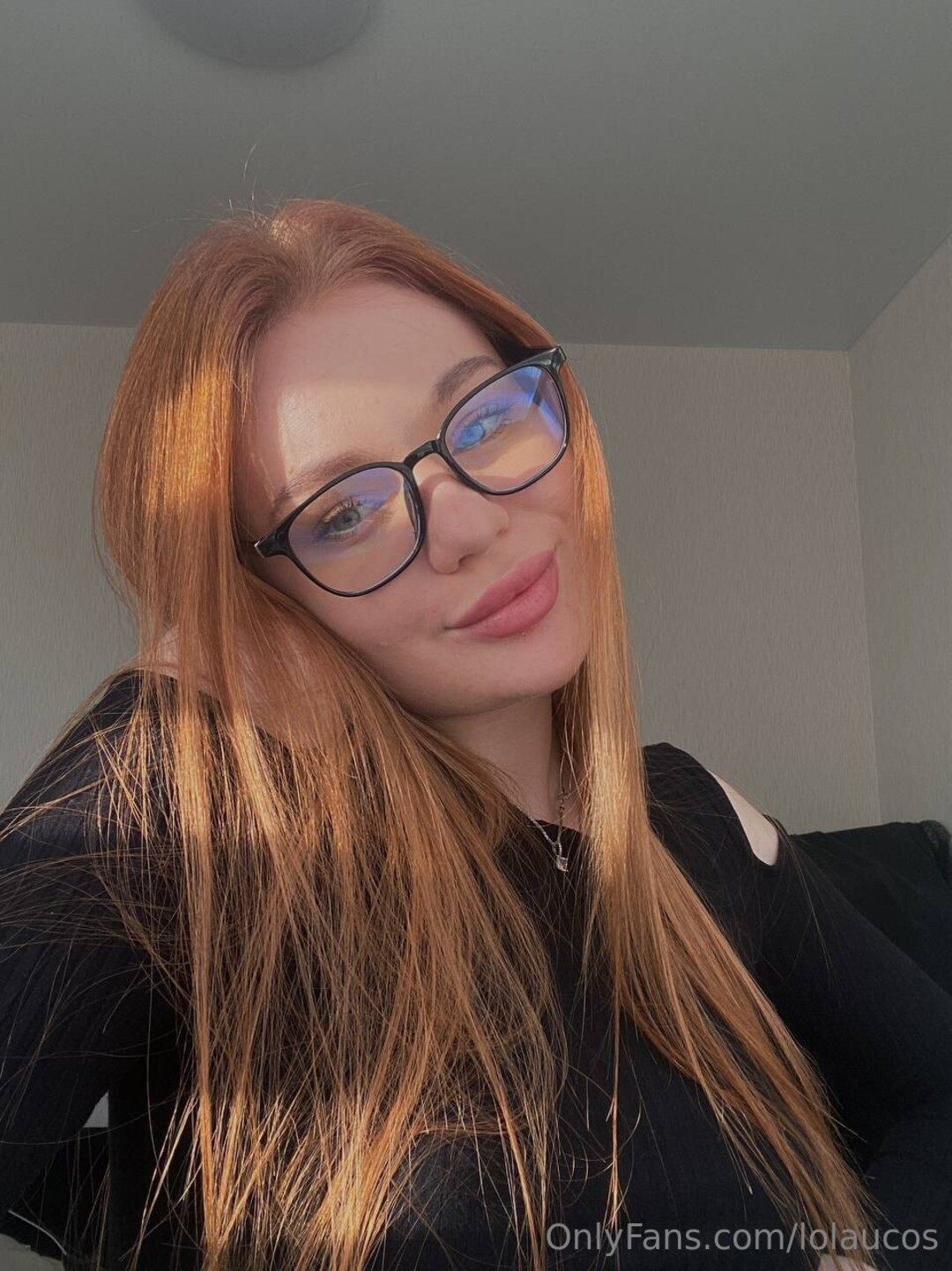 Lolaucos sex model image