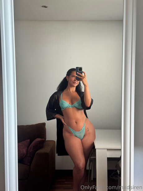 Mxdsiren model adult pic