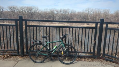 Autumn Winters xxx model photo