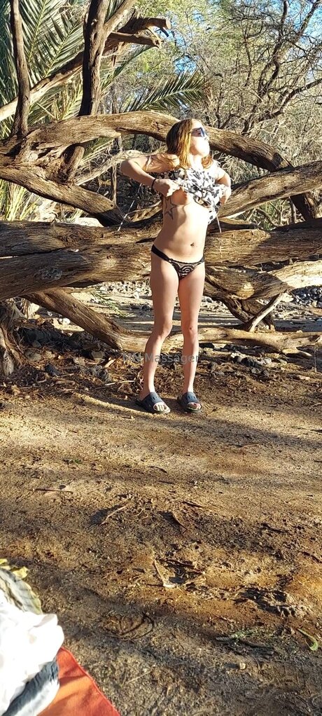 blonde midget onlyfans exclusive img