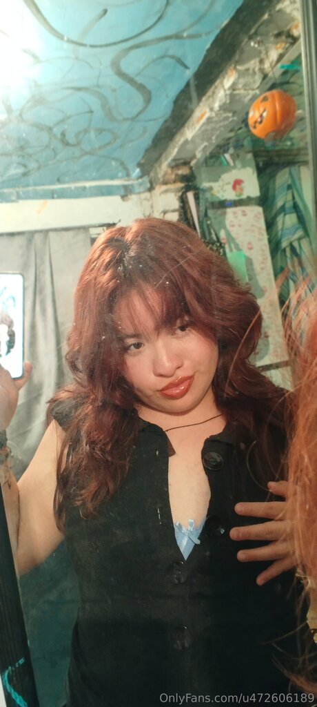 U472606189 star nudes pics