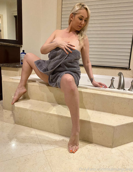 Mary Carey star sex pictures