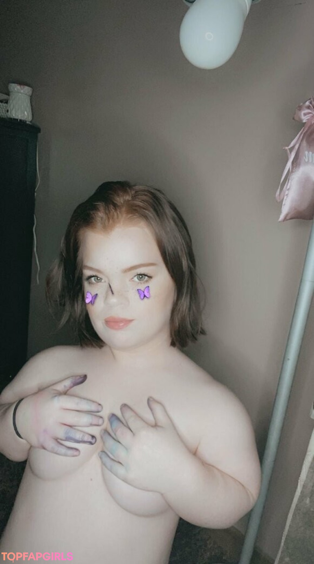 Sassyholl nude pornstar archive