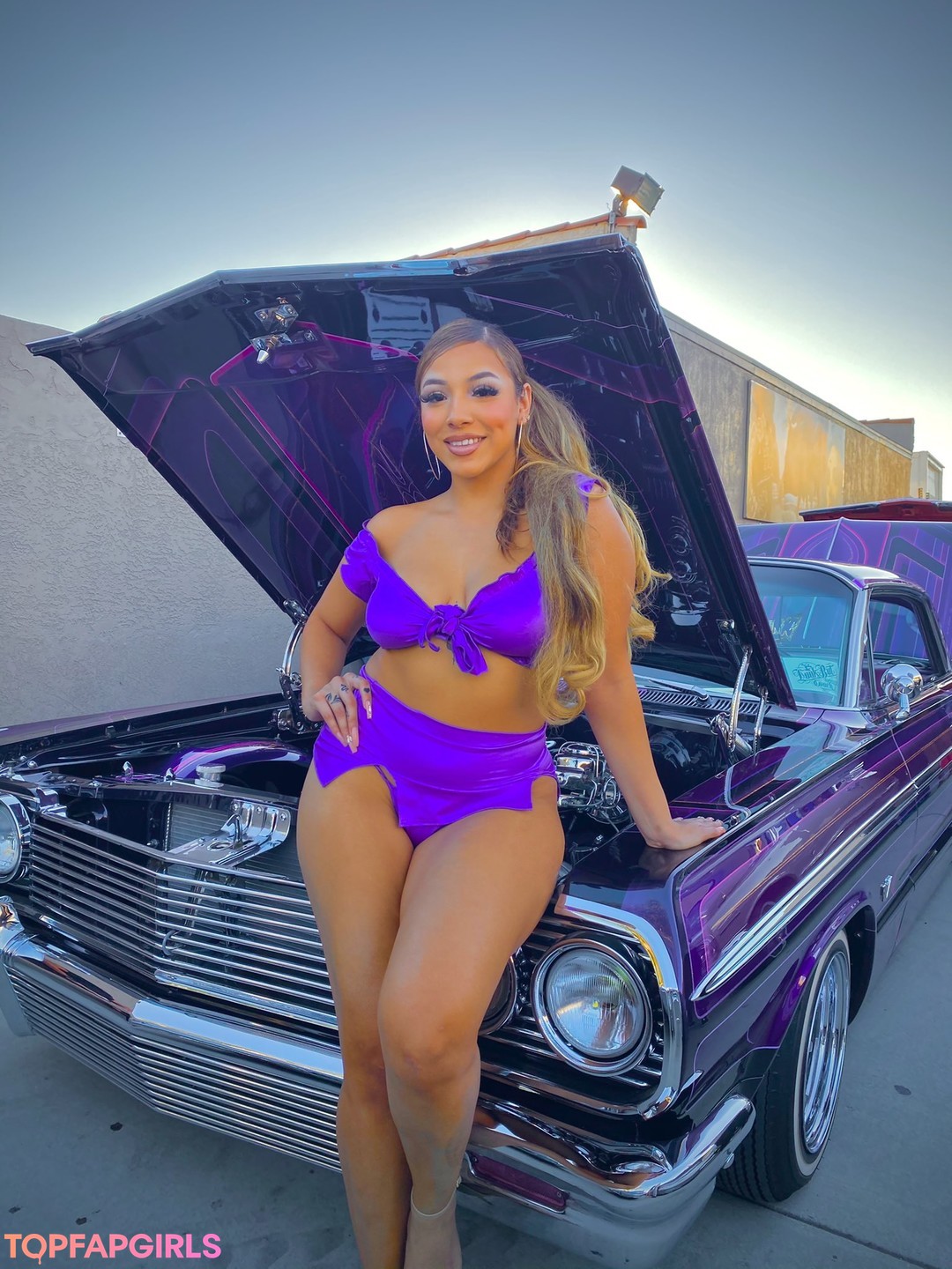 Itgirlizzy hot model image
