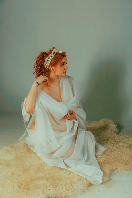 college teacher onlyfans nude photos