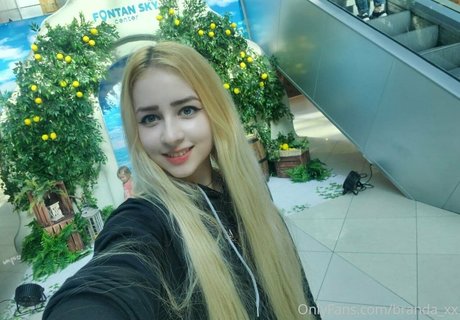 branda xx art model archive