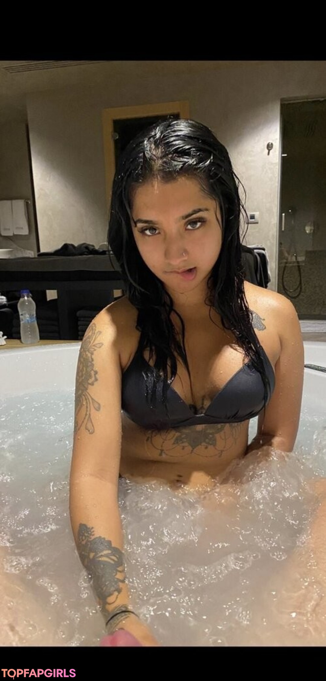 jmulaxxx pretty pornstar pic
