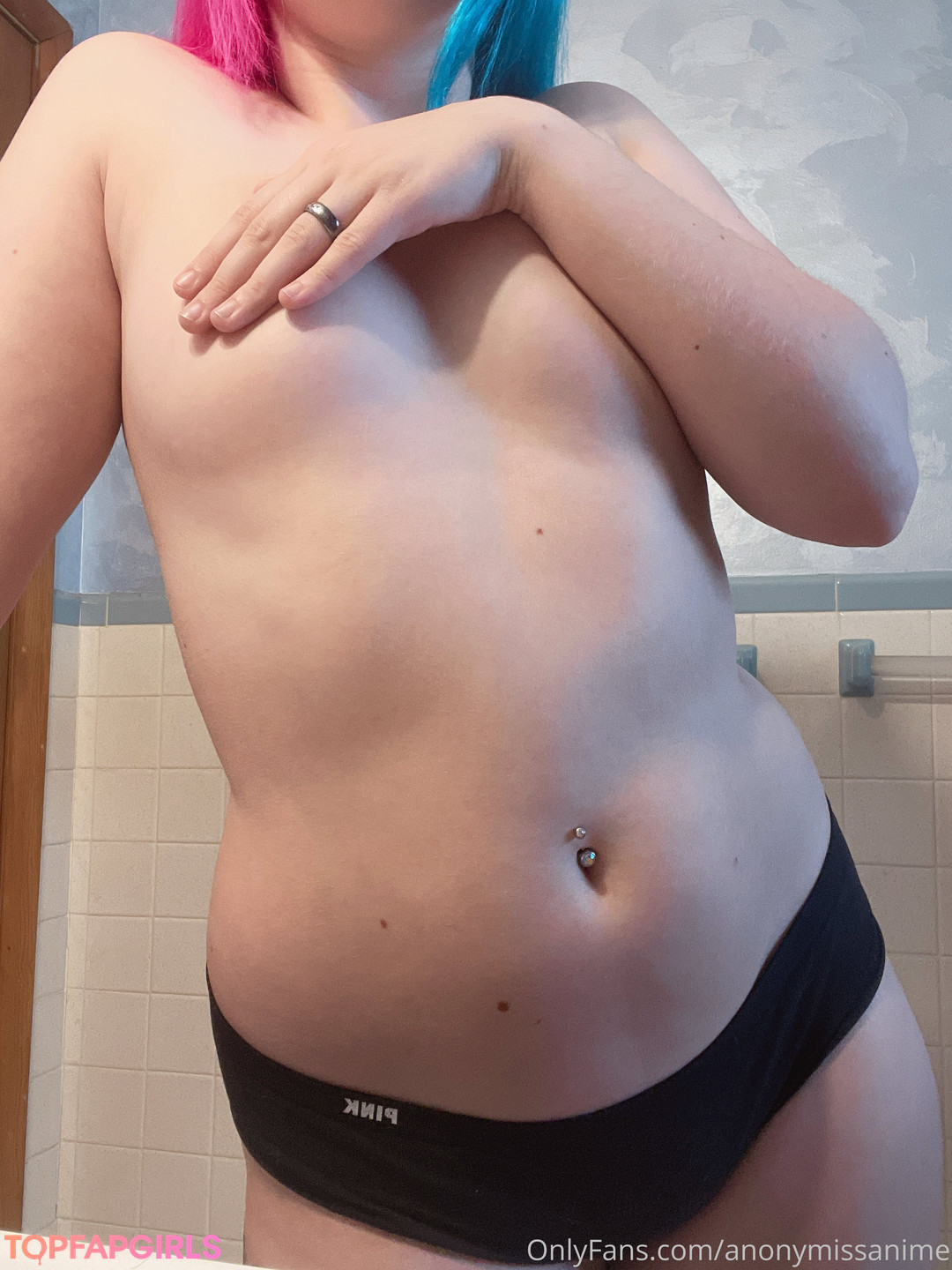 lesbian kissing onlyfans sexy nudes images