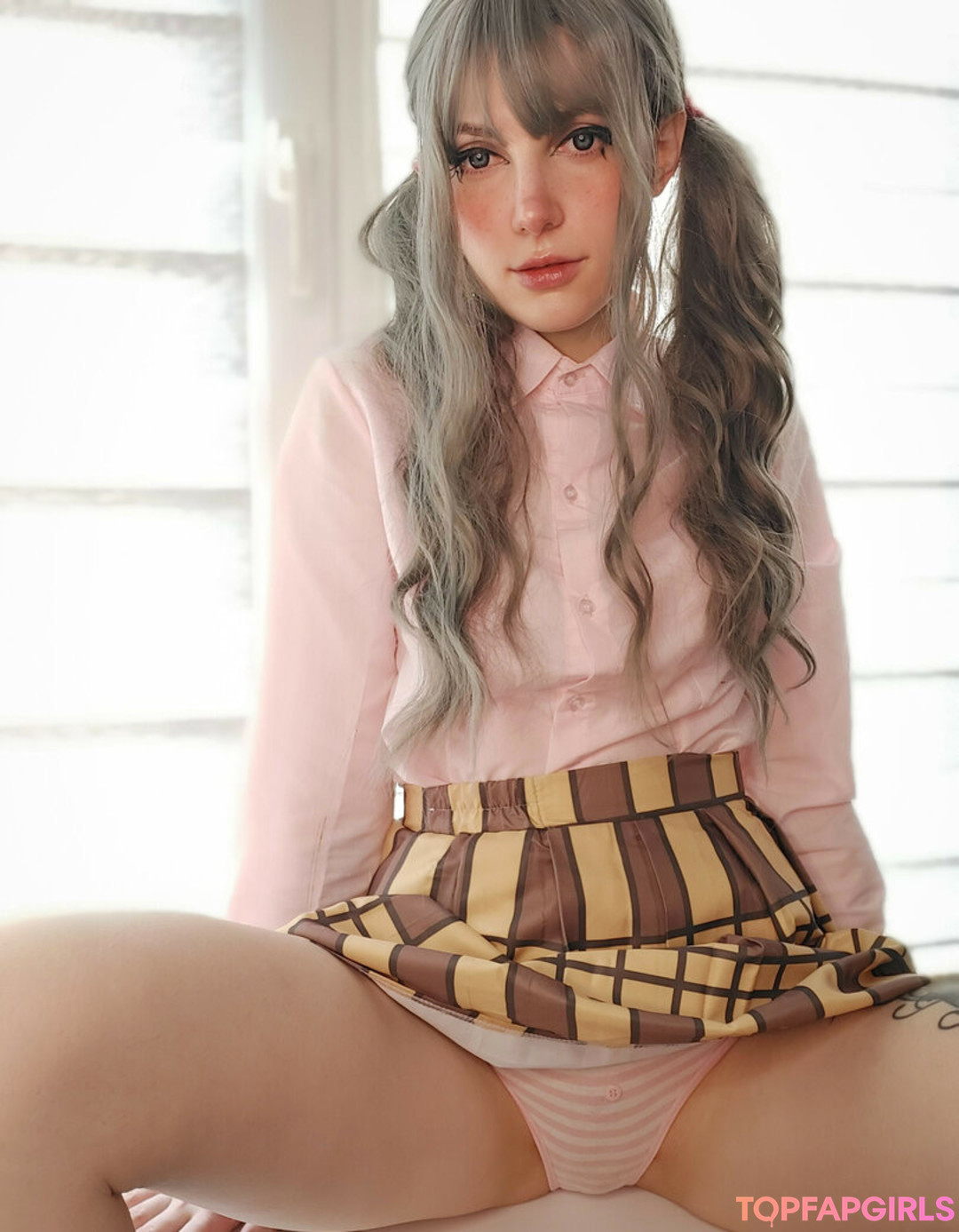 Aoi Hanna model erotic pictures