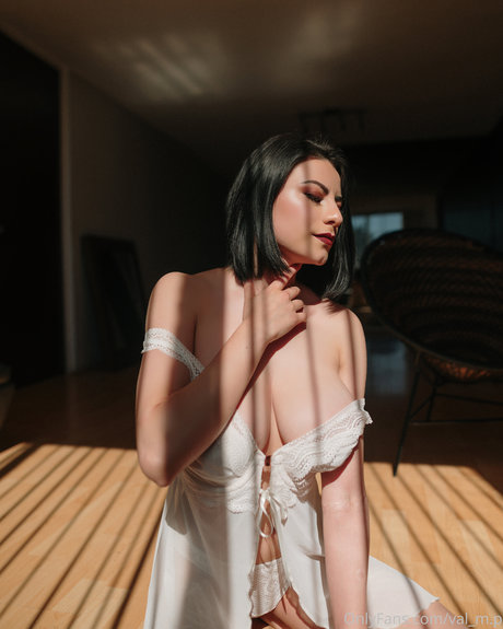 Valentina Mellado pornstar erotic pic