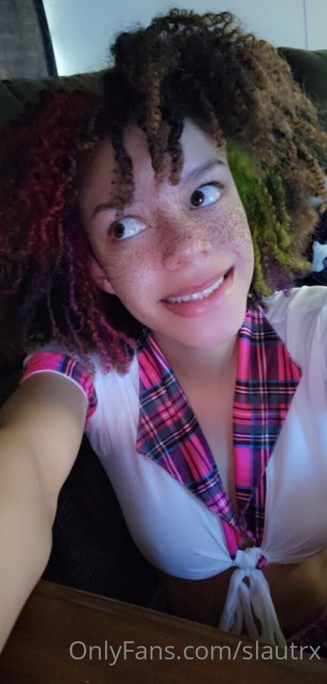 slautrx pretty actress archive