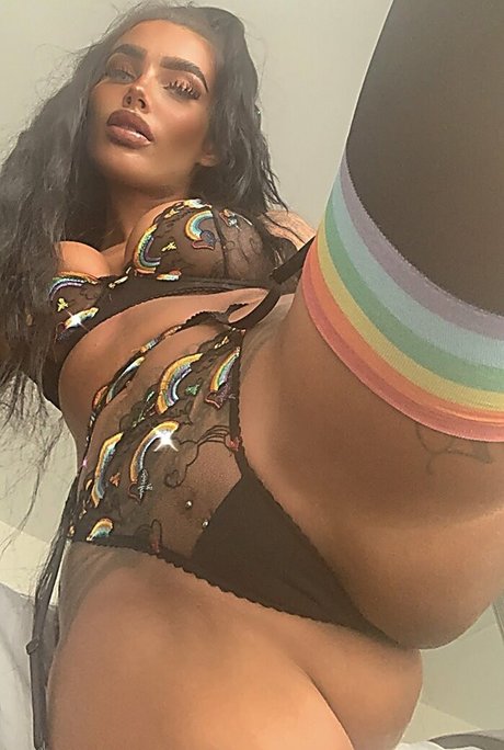 Jess Bae sexy pornstar photos