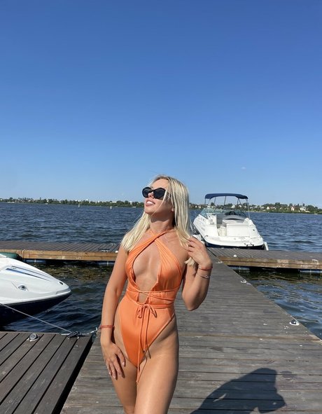 kattrina naked star pic