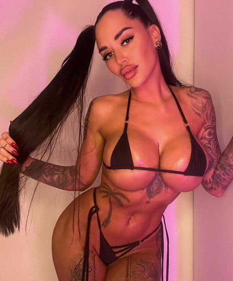 Deesha pretty actress image