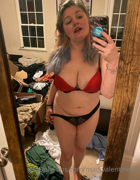 Madi Valentine model adult galleries