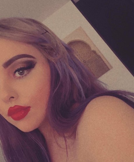 Alisoncraft nude pornstar pictures