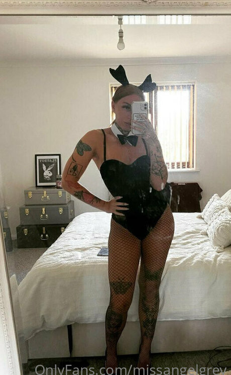 blonde secretary onlyfans free naked pic