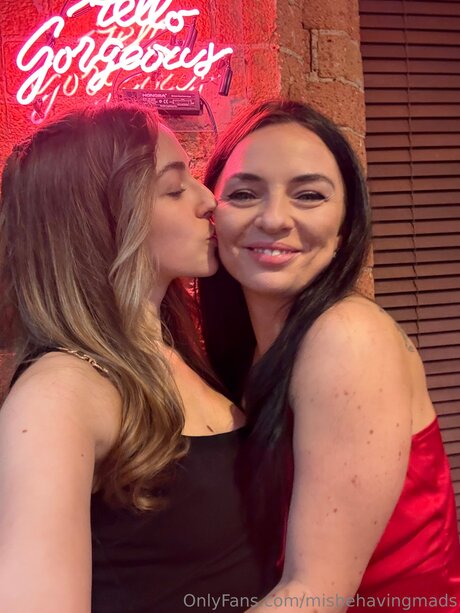 amateur asian onlyfans top pictures