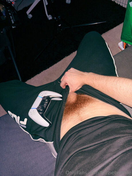 Fuzzietwinkie high quality pornstar pics