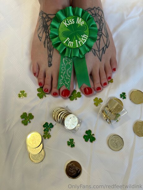 Redfeetwildink pornstar sex photos