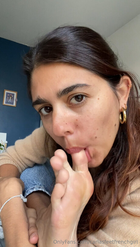 Carlasfeetfrenchgirl pornstar perfect photo