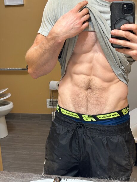 Therealveggieboy model sexy image