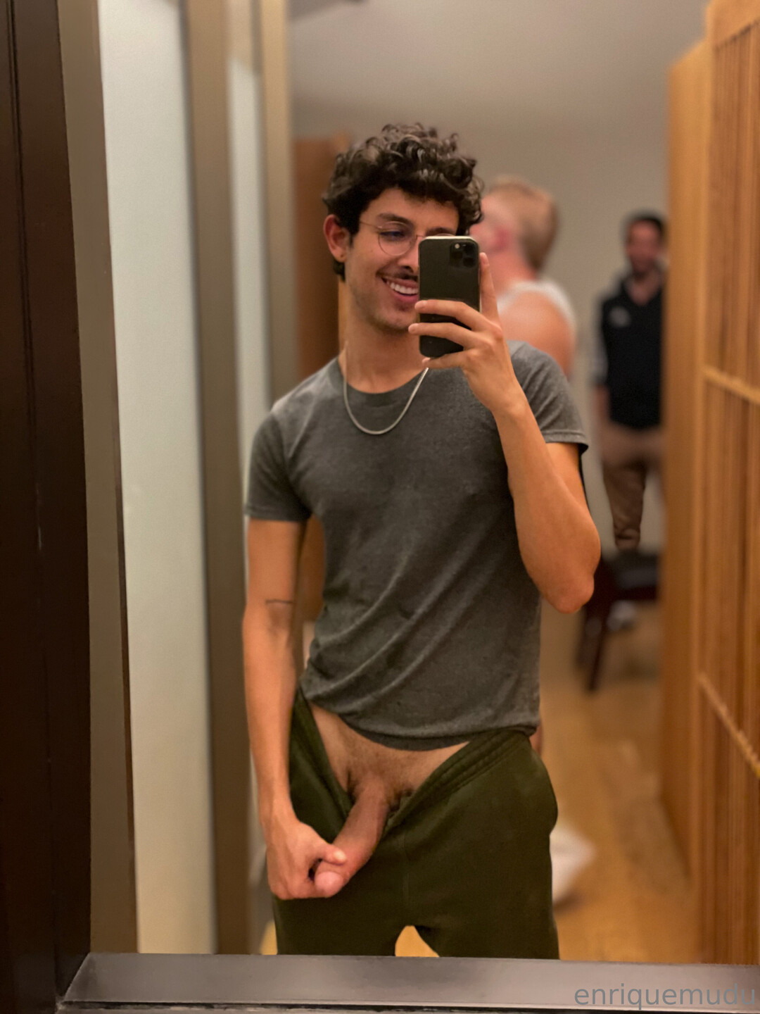 Enriquemudu star nude photos