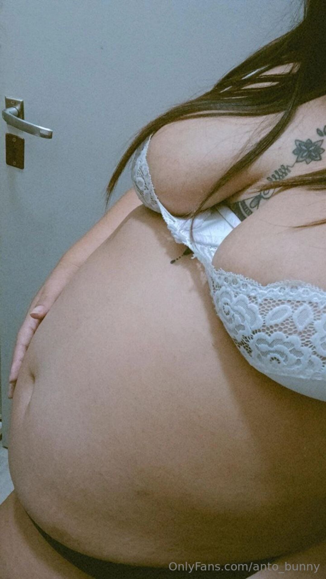 Anto Bunny pornstar pretty picture