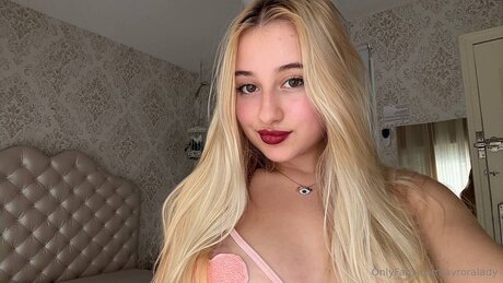 Avroralady pornstar hd images