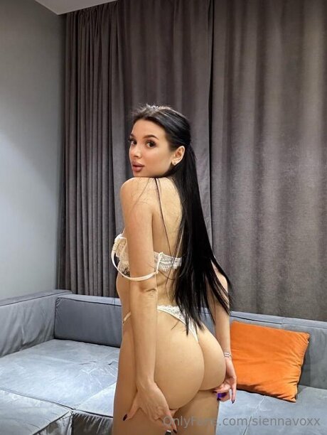Siennavoxx sexy star galleries