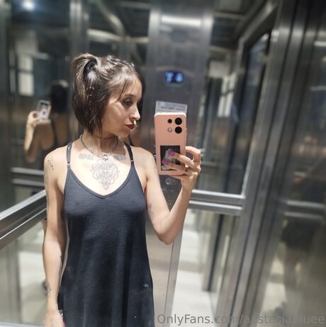 Aastasiabluee pornstar pretty pic