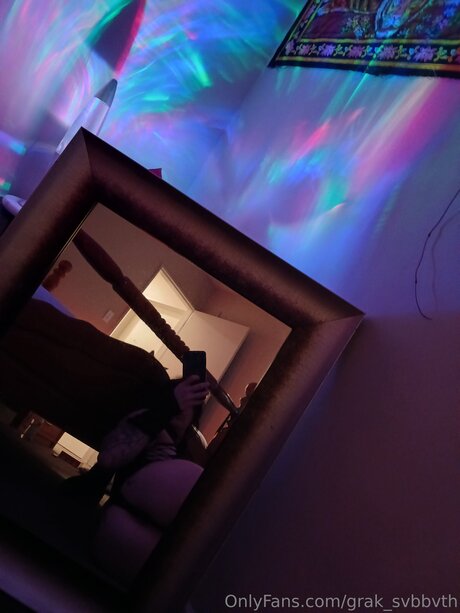 Grak Svbbvth pornographic model images