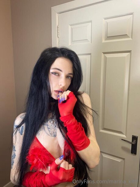 Marina Kitti pornstar archive