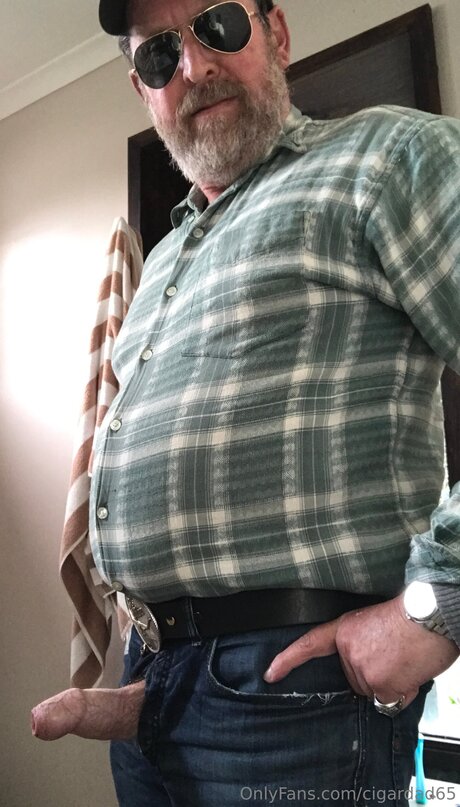 Cigardad65 pornographic model galleries