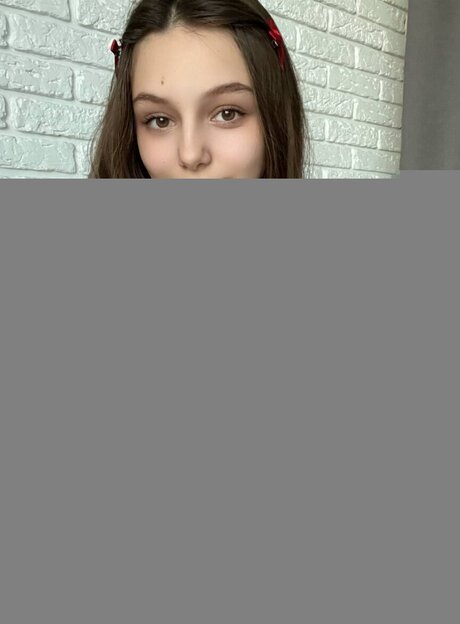 Erzascar1et free actress images