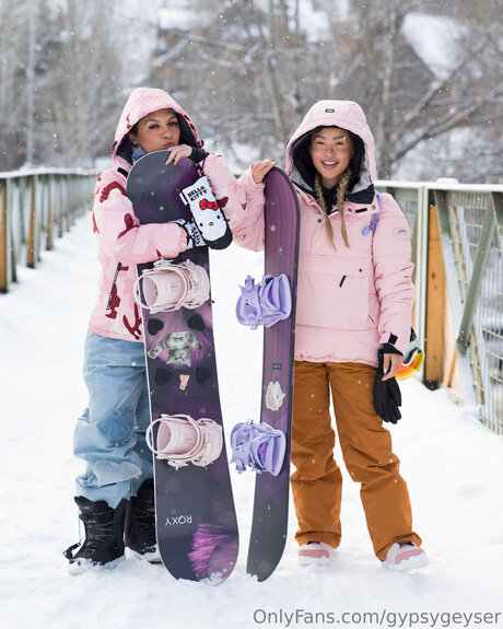 Gypsygeyser pornstar nude photo