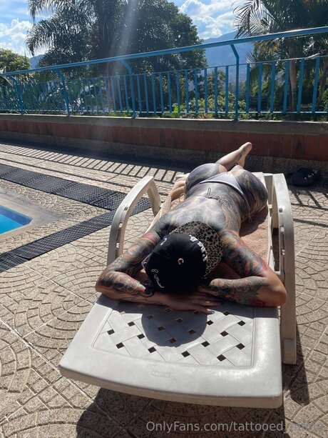 Tattooed Maria top profile image