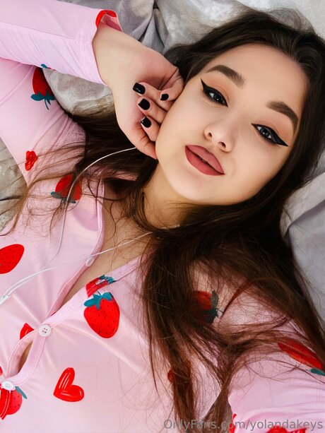 Yolandakeys porn model image