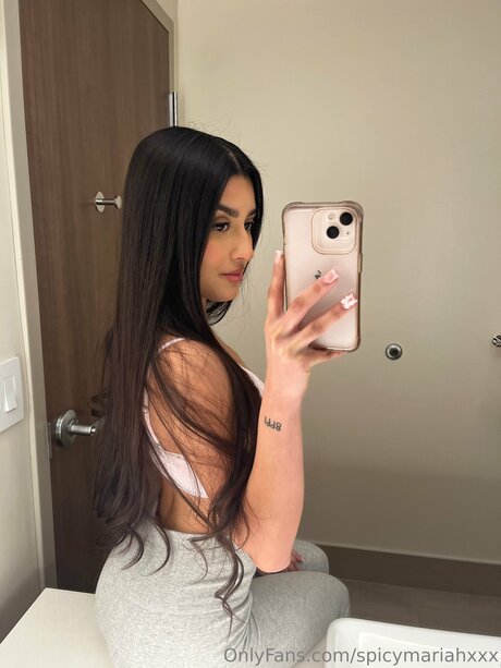 Amiramoonxo pornstar high quality galleries