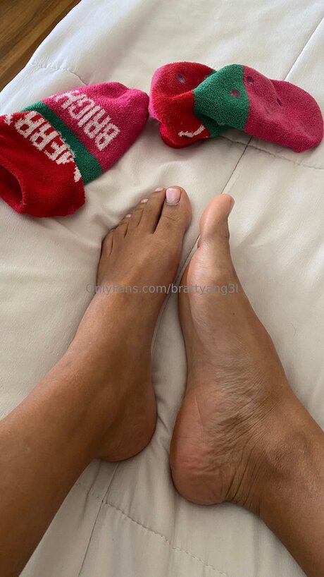 Brattyang3l adult actress galleries