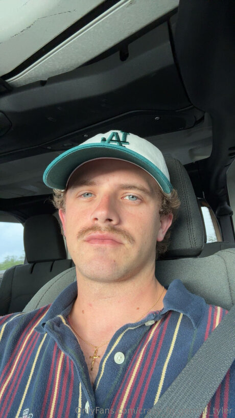 Crazy Fn Gemini Tyler model perfect image