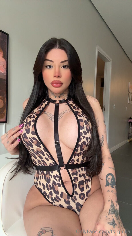 Ts Giulia model porn photo