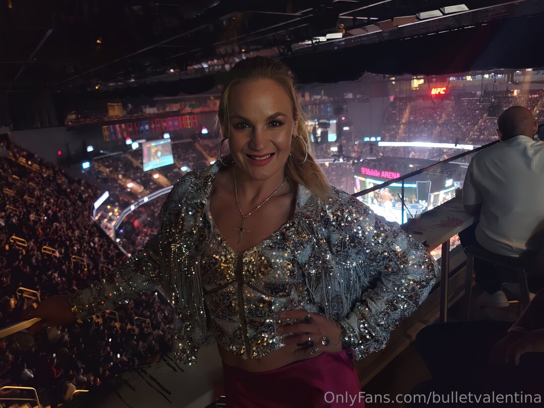 Bulletvalentina model hot pictures