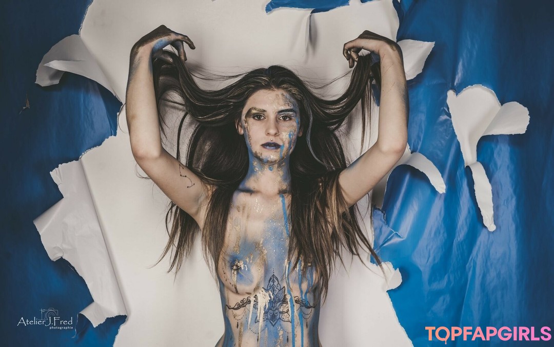 Selena Sstanguay star art img
