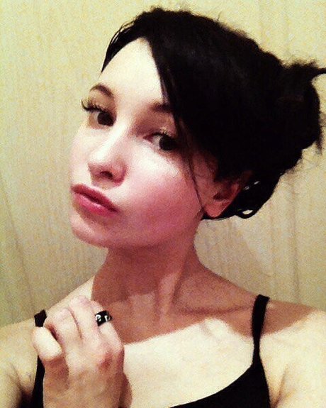 Ganja Babe art star img