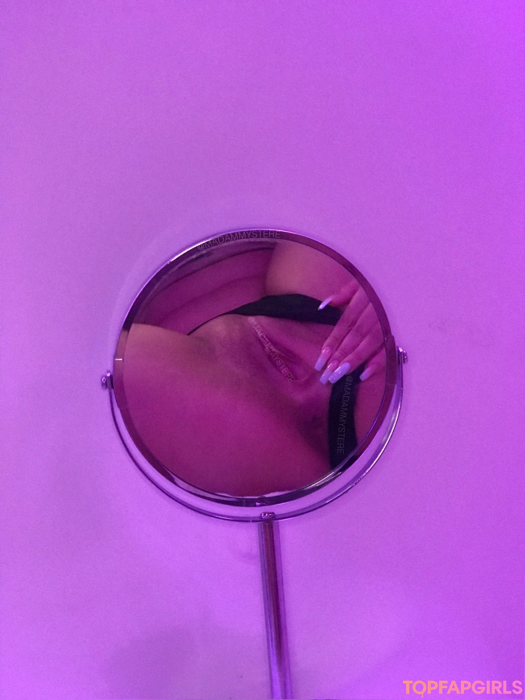 Madam Mystere model sex photo