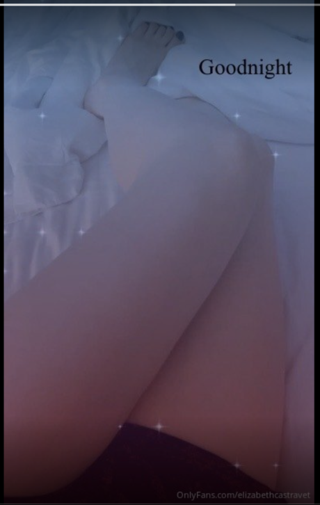 Elizabeth Castravet model nude pic