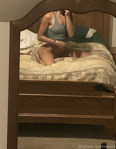 theblunt free star image