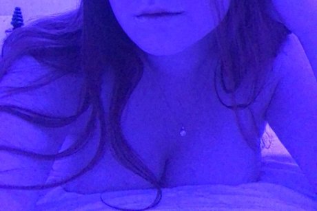 Lov3 emmi star adult pictures